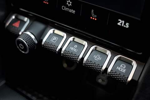 Volkswagen Amarok 2024 PANAMERICANA 10sp 3.0TDI 240PS Automatic 4MOTION Midnight Black - N5940