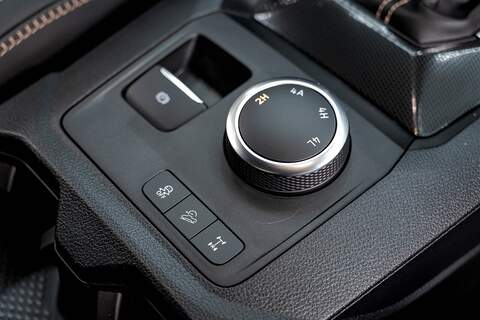 Volkswagen Amarok 2024 PANAMERICANA 10sp 3.0TDI 240PS Automatic 4MOTION Midnight Black - N5940