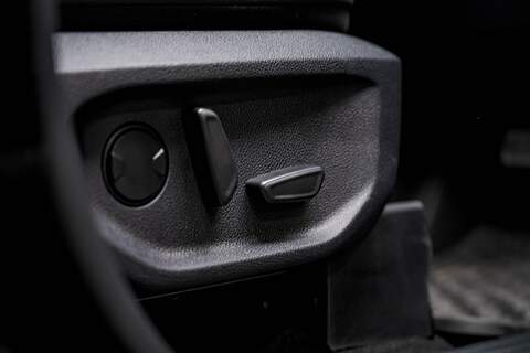 Volkswagen Amarok 2024 PANAMERICANA 10sp 3.0TDI 240PS Automatic 4MOTION Midnight Black - N5940