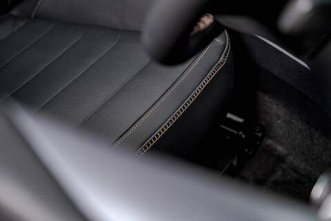 Volkswagen Amarok 2024 PANAMERICANA 10sp 3.0TDI 240PS Automatic 4MOTION Midnight Black - N5940