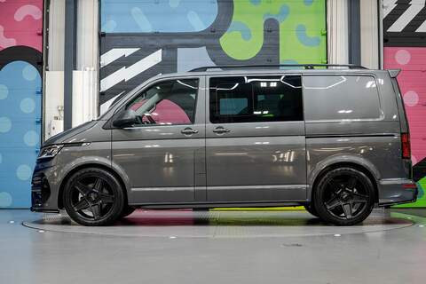 Volkswagen Transporter 2.0 T32 Diesel 204PS DSG 4MOTION Kombi SWB - N5943