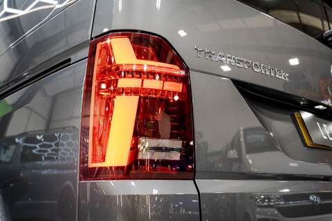Volkswagen Transporter 2.0 T32 Diesel 204PS DSG 4MOTION Kombi SWB - N5943