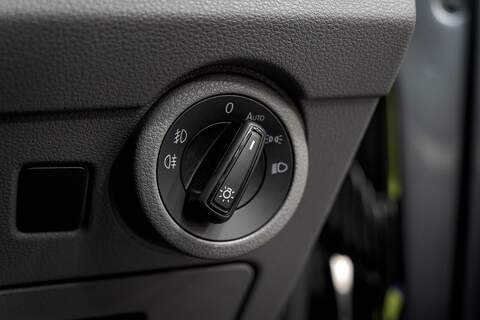 Volkswagen Transporter 2.0 T32 Diesel 204PS DSG 4MOTION Kombi SWB - N5943