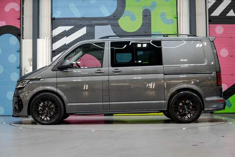 Volkswagen Transporter 2.0 T32 Diesel 204PS DSG 4MOTION Kombi SWB - N2960