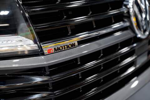 Volkswagen Transporter 2.0 T32 Diesel 204PS DSG 4MOTION Kombi SWB - N2960