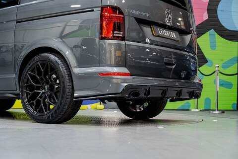 Volkswagen Transporter 2.0 T32 Diesel 204PS DSG 4MOTION Kombi SWB - N2960