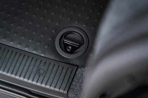 Volkswagen Transporter 2.0 T32 Diesel 204PS DSG 4MOTION Kombi SWB - N2960