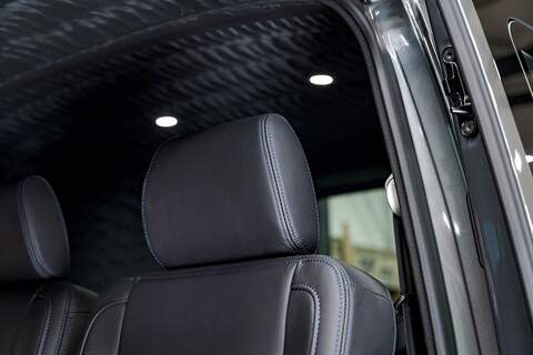 Volkswagen Transporter 2.0 T32 Diesel 204PS DSG 4MOTION Kombi SWB - N2960