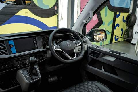 Volkswagen Transporter 2.0 T32 Diesel 204PS DSG 4MOTION Kombi SWB - N2960