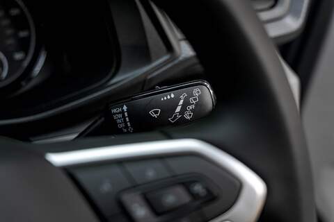 Volkswagen Transporter 2.0 T32 Diesel 204PS DSG 4MOTION Kombi SWB - N2960