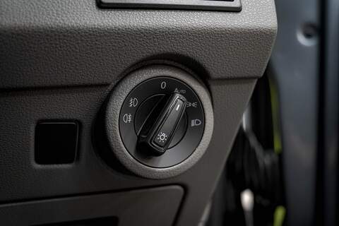 Volkswagen Transporter 2.0 T32 Diesel 204PS DSG 4MOTION Kombi SWB - N2960