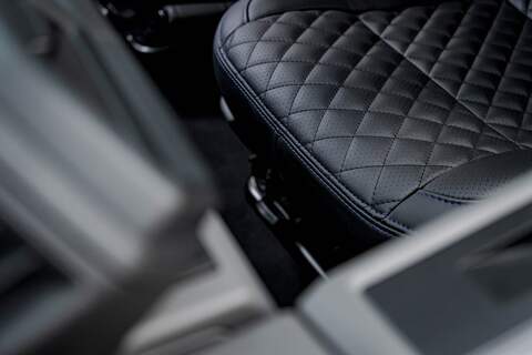 Volkswagen Transporter 2.0 T32 Diesel 204PS DSG 4MOTION Kombi SWB - N2960