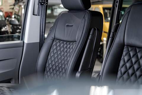 Volkswagen Transporter 2.0 T32 Diesel 204PS DSG 4MOTION Kombi SWB - N2960