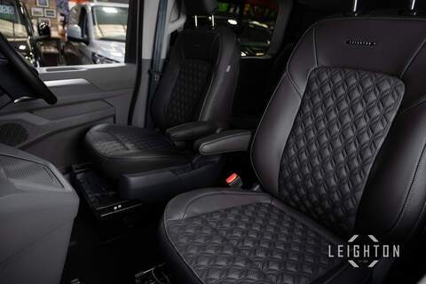 Volkswagen Transporter 2.0 T32 150ps Diesel 4M Auto SWB - N5969