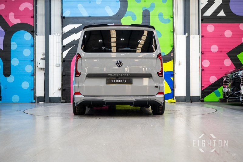 Volkswagen Transporter 2.0 T32 170ps Diesel Auto Kombi SWB - N5970
