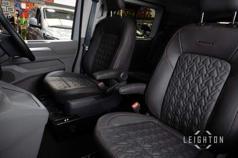 Volkswagen Transporter 2.0 T32 170ps Diesel Auto Kombi SWB - N5970