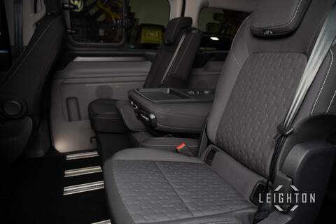 Ford Tourneo Custom 2.5 340 232ps Auto PHEV Tourneo L1 - N5971