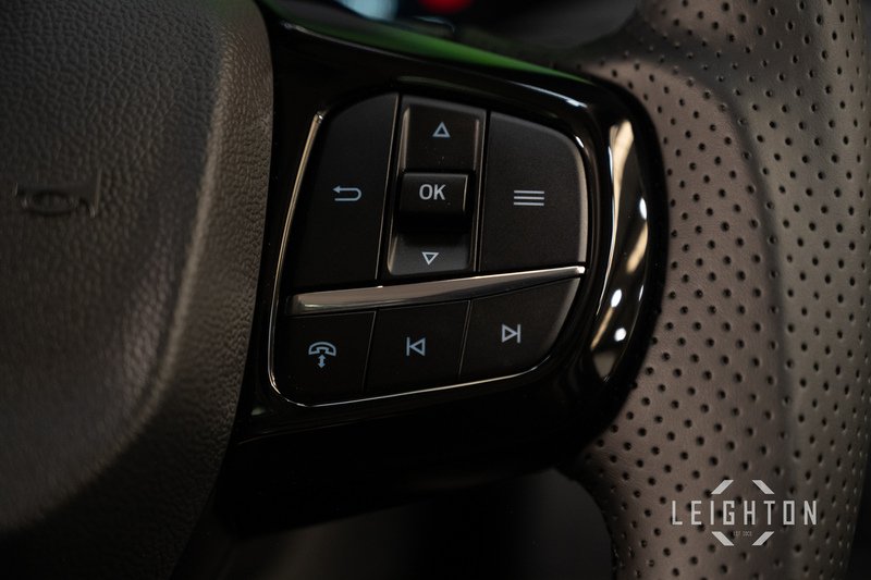 Ford Tourneo Custom 2.5 340 232ps Auto PHEV Tourneo L1 - N5974