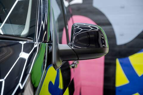 Volkswagen Transporter T6.1 T32 SWB 2.0BiTDI 204PS DSG 4MOTION Kombi LV-R  Pack Deep Black Pearl - N5986