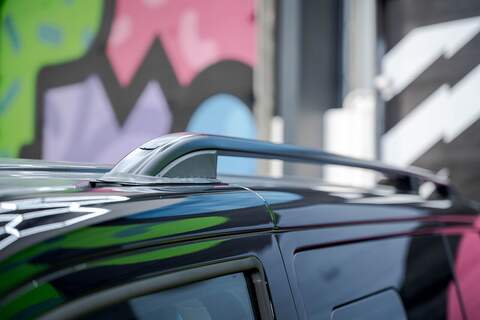 Volkswagen Transporter T6.1 T32 SWB 2.0BiTDI 204PS DSG 4MOTION Kombi LV-R  Pack Deep Black Pearl - N5986