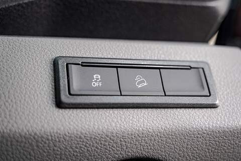 Volkswagen Transporter T6.1 T32 SWB 2.0BiTDI 204PS DSG 4MOTION Kombi LV-R  Pack Deep Black Pearl - N5986