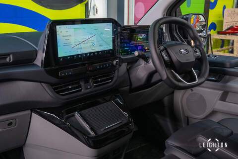 Ford Tourneo Custom 2.5 340 232PS PHEV Auto Tourneo Luxe L2 - N5988