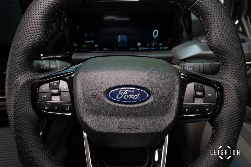 Ford Tourneo Custom 2.5 340 232PS PHEV Auto Tourneo Luxe L2 - N5988