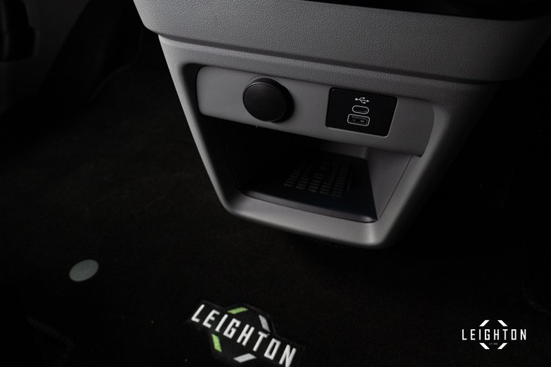 Ford Tourneo Custom 2.5 340 232PS PHEV Auto Tourneo Luxe L2 - N5988