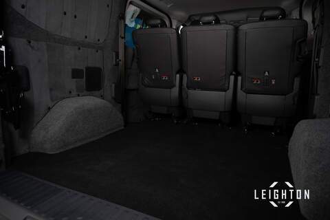 Volkswagen Transporter 2.0 T32 170ps Auto Diesel Kombi SWB - N5989