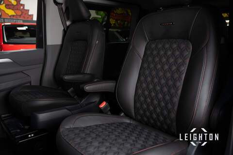 Volkswagen Transporter 2.0 T32 170ps Auto Diesel Kombi SWB - N5989