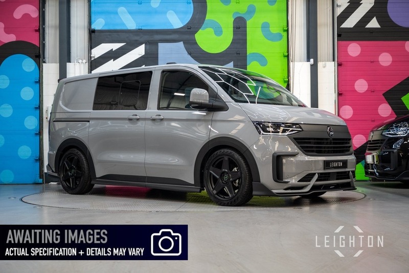 Volkswagen Transporter 2.0 T32 150ps 4M Auto Diesel Kombi SWB - N5990