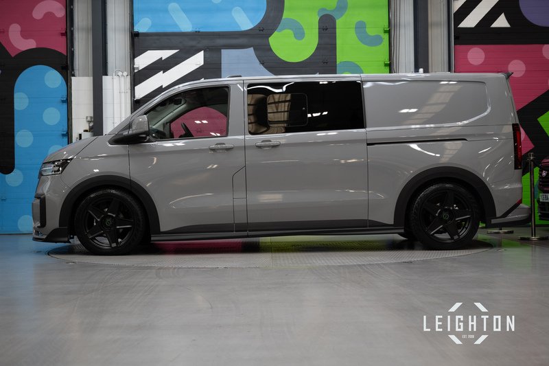 Volkswagen Transporter 2.0 T32 150ps 4M Auto Diesel Kombi LWB - N5992