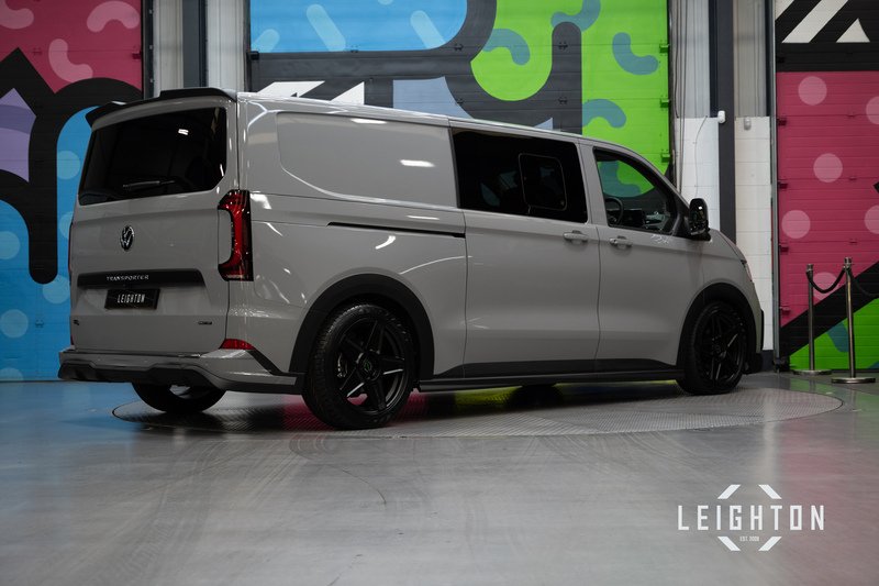 Volkswagen Transporter 2.0 T32 150ps 4M Auto Diesel Kombi LWB - N5992