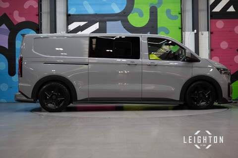 Volkswagen Transporter 2.0 T32 150ps 4M Auto Diesel Kombi LWB - N5992