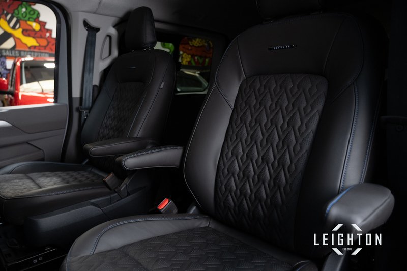 Volkswagen Transporter 2.0 T32 150ps 4M Auto Diesel Kombi LWB - N5992