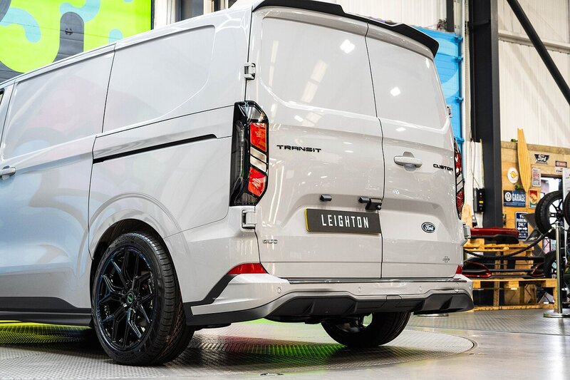 Ford Transit Custom 2.5 - Large 24