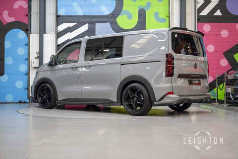 Volkswagen Transporter 2.0 T32 150ps 4M Auto Diesel Kombi SWB - N60000