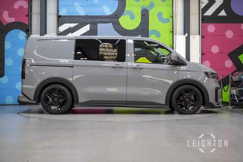 Volkswagen Transporter 2.0 T32 150ps 4M Auto Diesel Kombi SWB - N60000
