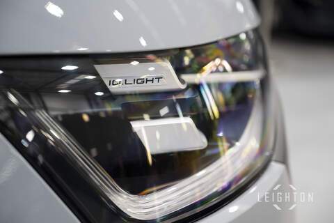 Volkswagen Transporter 2.0 T32 150ps 4M Auto Diesel Kombi SWB - N60000