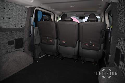 Volkswagen Transporter 2.0 T32 150ps 4M Auto Diesel Kombi SWB - N60000
