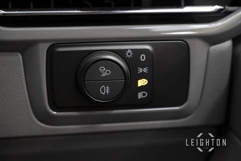 Volkswagen Transporter 2.0 T32 150ps 4M Auto Diesel Kombi SWB - N60000