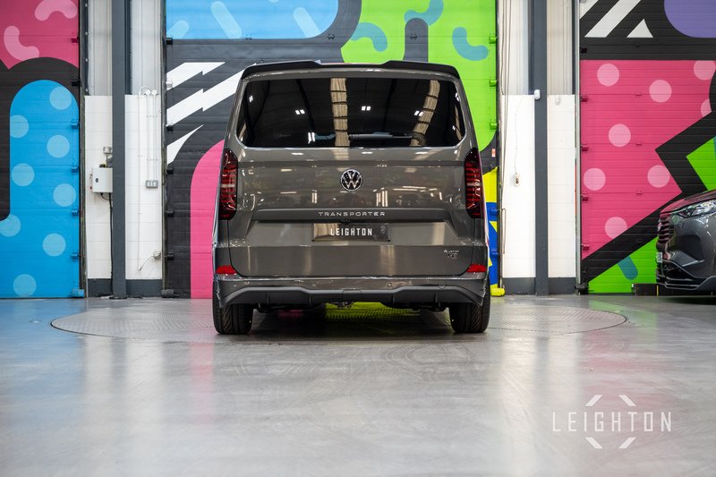 Volkswagen Transporter 2.0 T32 150ps 4M Auto Diesel SWB - N60031