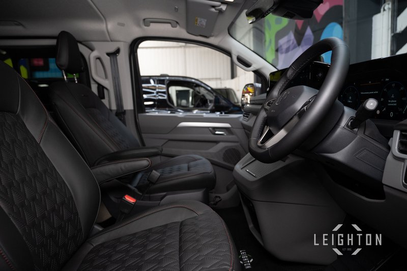 Volkswagen Transporter 2.0 T32 150ps 4M Auto Diesel SWB - N60031