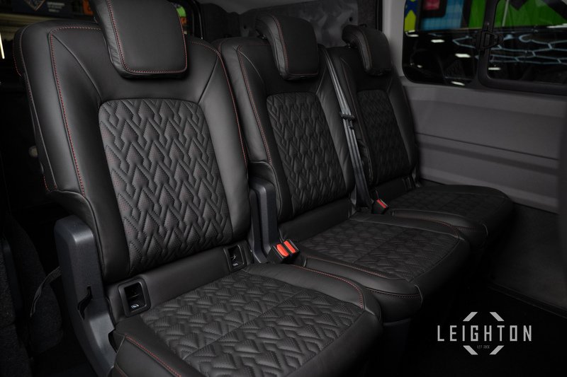 Volkswagen Transporter 2.0 T32 150ps 4M Auto Diesel SWB - N60031