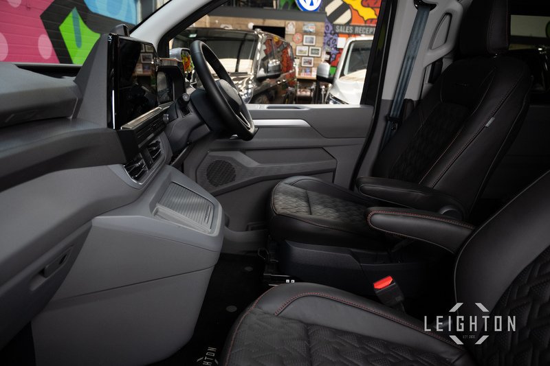 Volkswagen Transporter 2.0 T32 150ps 4M Auto Diesel SWB - N60031