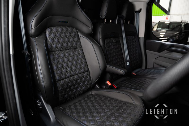 Ford Transit Custom 2.5 320 232ps Auto PHEV Panel Van L2 - N5719