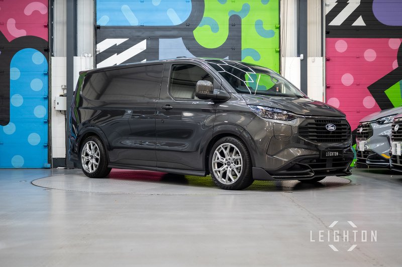 Ford Transit Custom 2.5 320 232ps Auto PHEV panel Van L1 - N5633