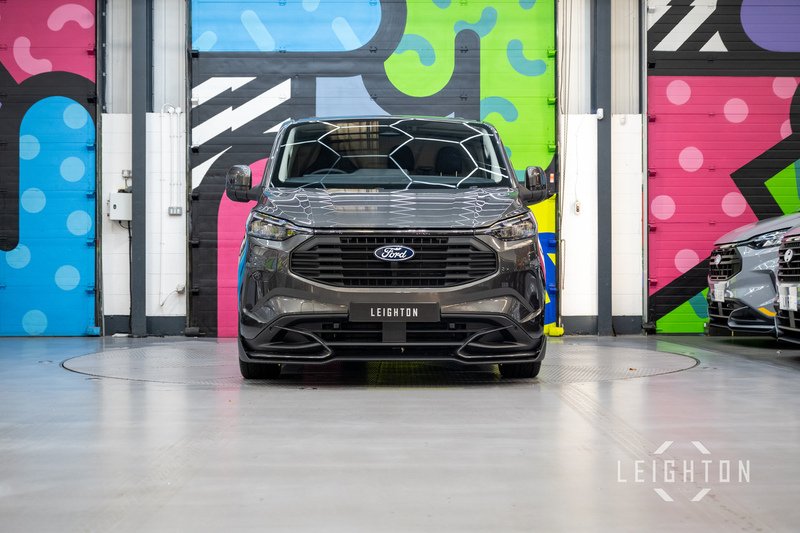 Ford Transit Custom 2.5 320 232ps Auto PHEV panel Van L1 - N5633