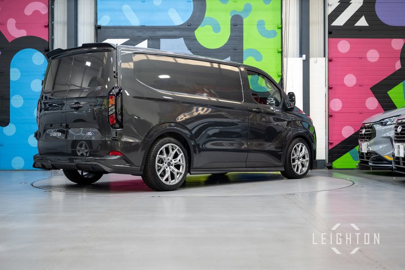 Ford Transit Custom 2.5 320 232ps Auto PHEV panel Van L1 - N5633