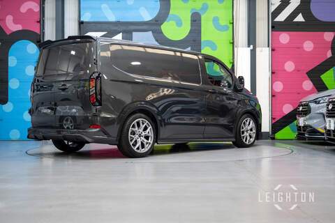 Ford Transit Custom 2.5 320 232ps Auto PHEV panel Van L1 - N5633